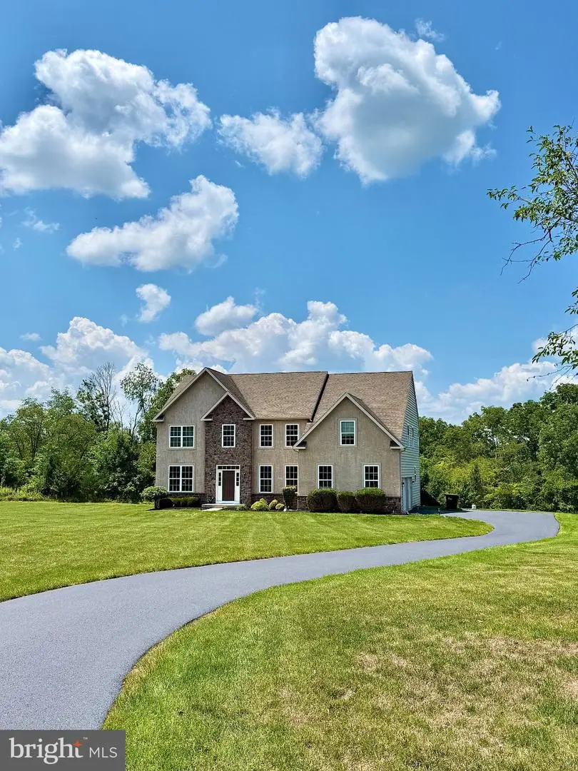 70 Alexandrea Cir, Harleysville, PA 19438 - #1