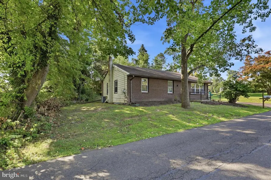 407 Johnson Rd, Horsham, PA 19044 - #3