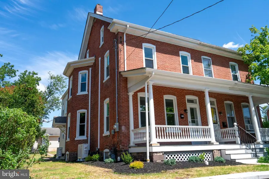 131 Jefferson St, East Greenville, PA 18041 - #2