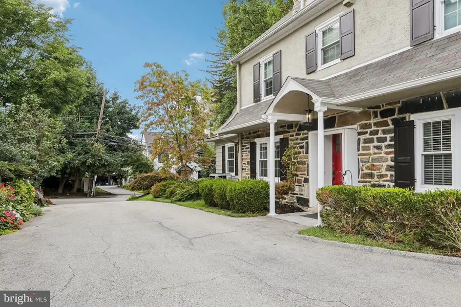 519 S Narberth Ave, Merion Station, PA 19066 - #2