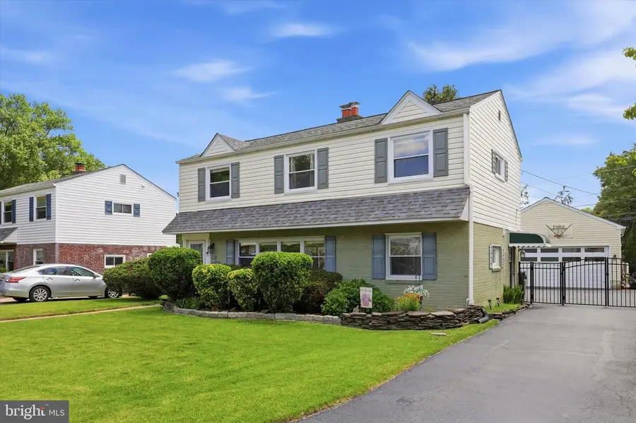 613 Edgley Ave, Glenside, PA 19038 - #2