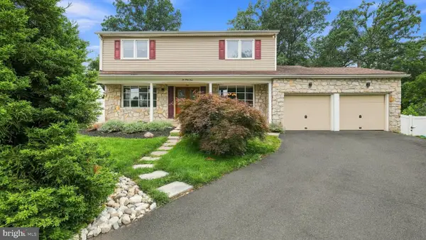 244 Kirk Dr, HUNTINGDON VALLEY, PA 19006