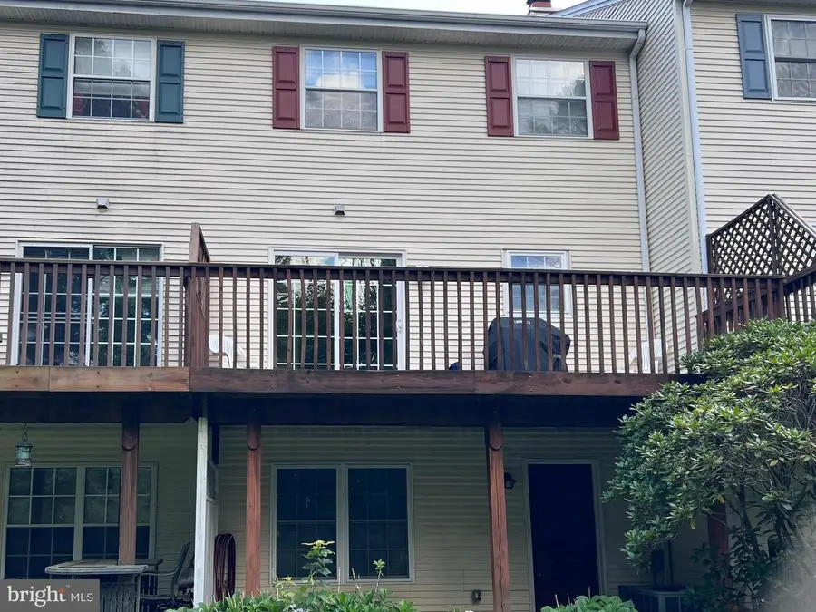 22 Stafford Sq, Boyertown, PA 19512 - #3
