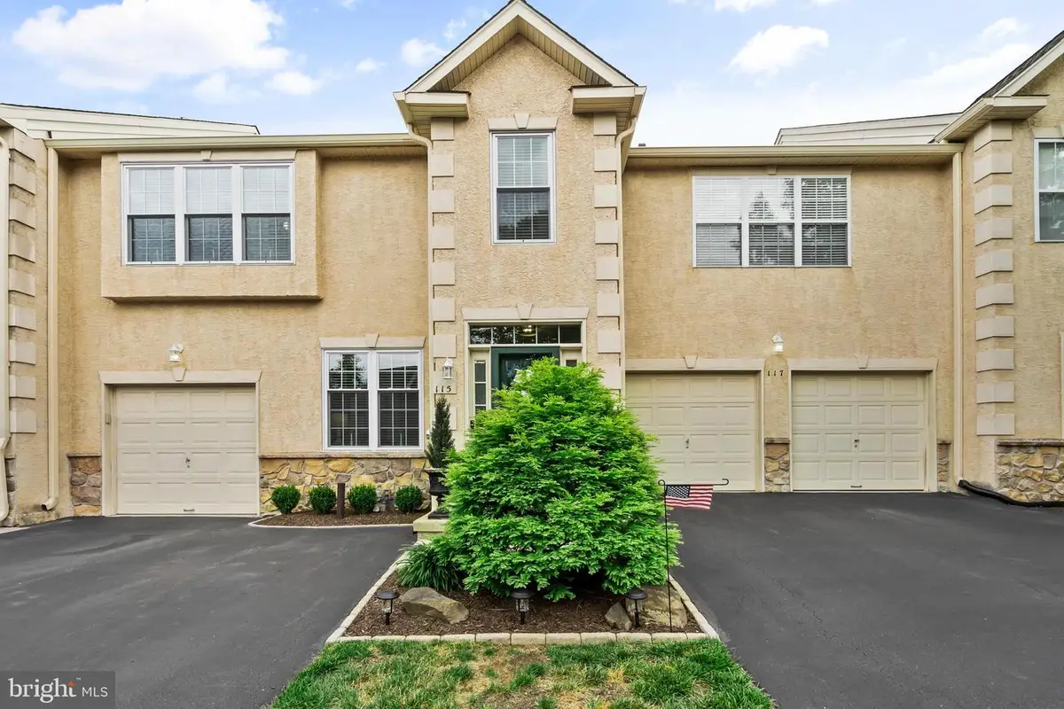 115 Hampton Green Dr, North Wales, PA 19454 - #1