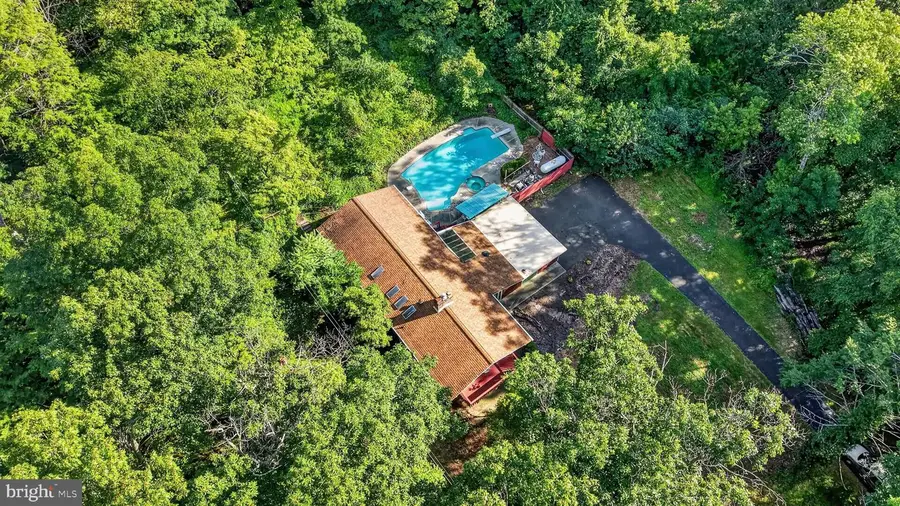 277/279 Green Hill Rd, Telford, PA 18969 - #3