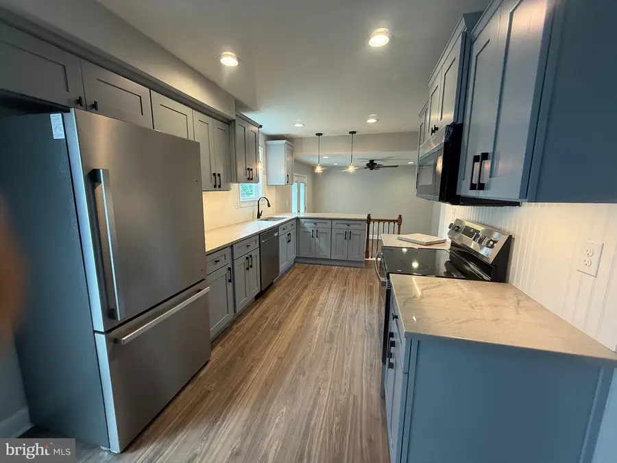 2914 Adams Dr, Hatfield, PA 19440 - #3