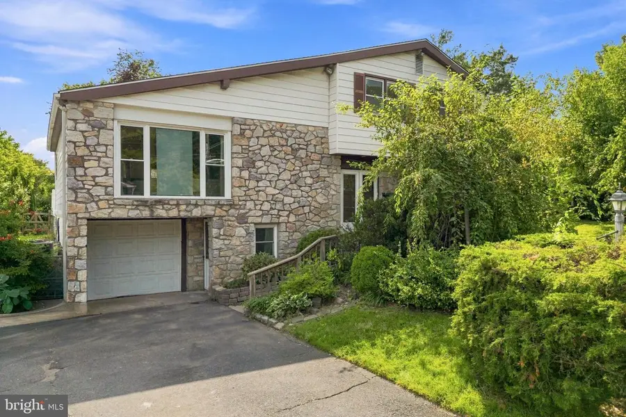 3036 Susquehanna Rd, Abington, PA 19001 - #2