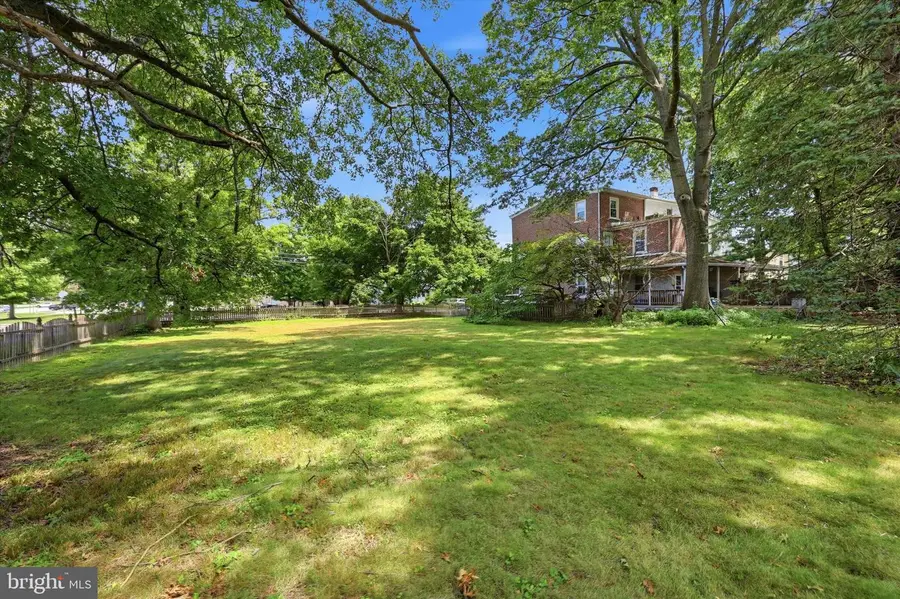 1872 W Marshall St, West Norriton, PA 19403 - #3