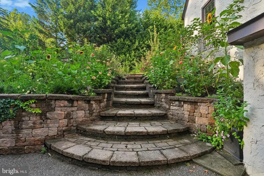 1016 Trinity Ln, Conshohocken, PA 19428 - #2