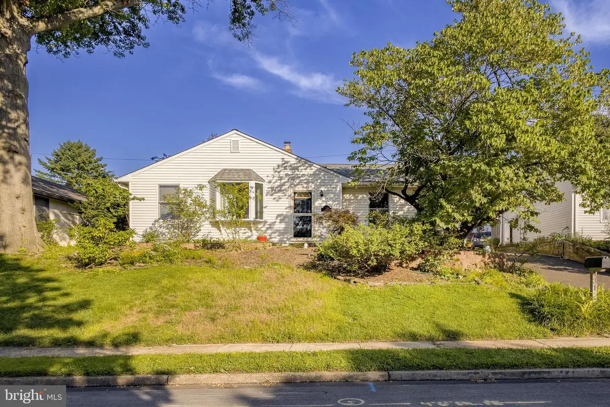 31 Wyndmoor Dr, Glenside, PA 19038 - #1