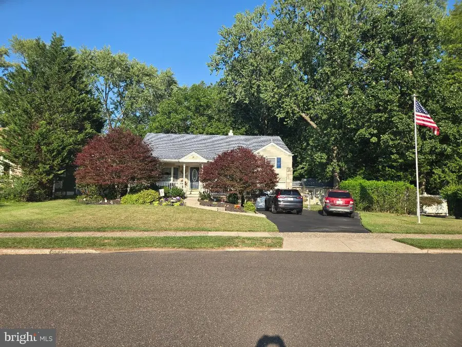 184 Diane Ave, Hatboro, PA 19040 - #2