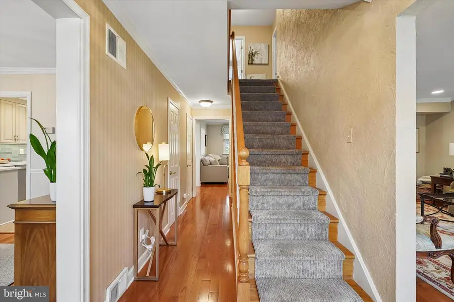 2027 Wisteria Ln, Lafayette Hill, PA 19444 - #3