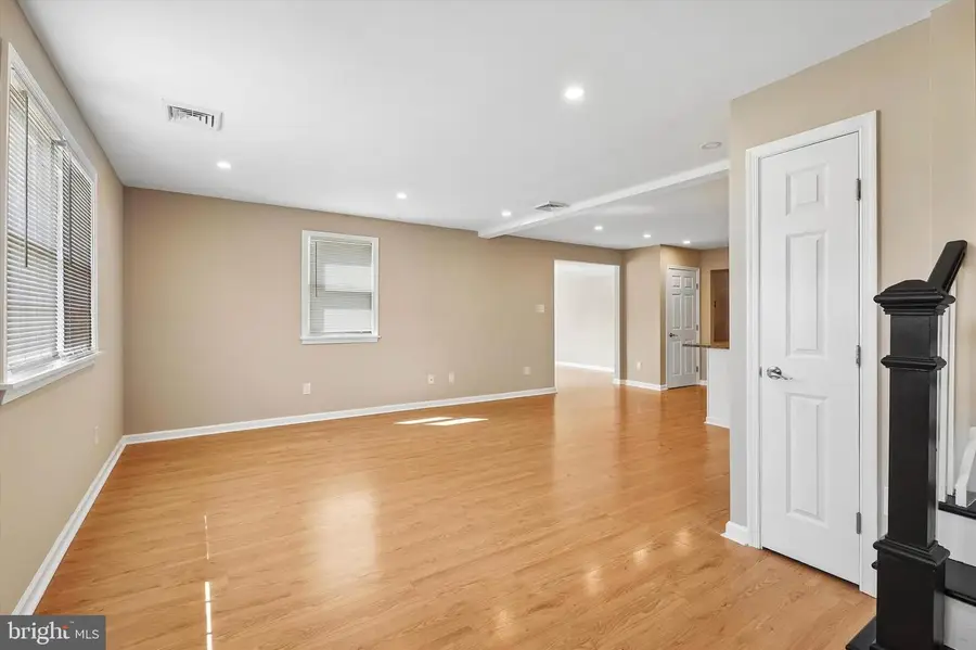 449 Rahns Rd, Collegeville, PA 19426 - #2
