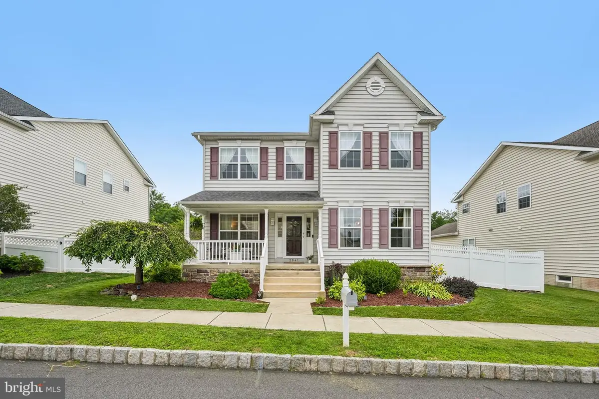 2041 Sunnyvale Dr, Pennsburg, PA 18073 - #1