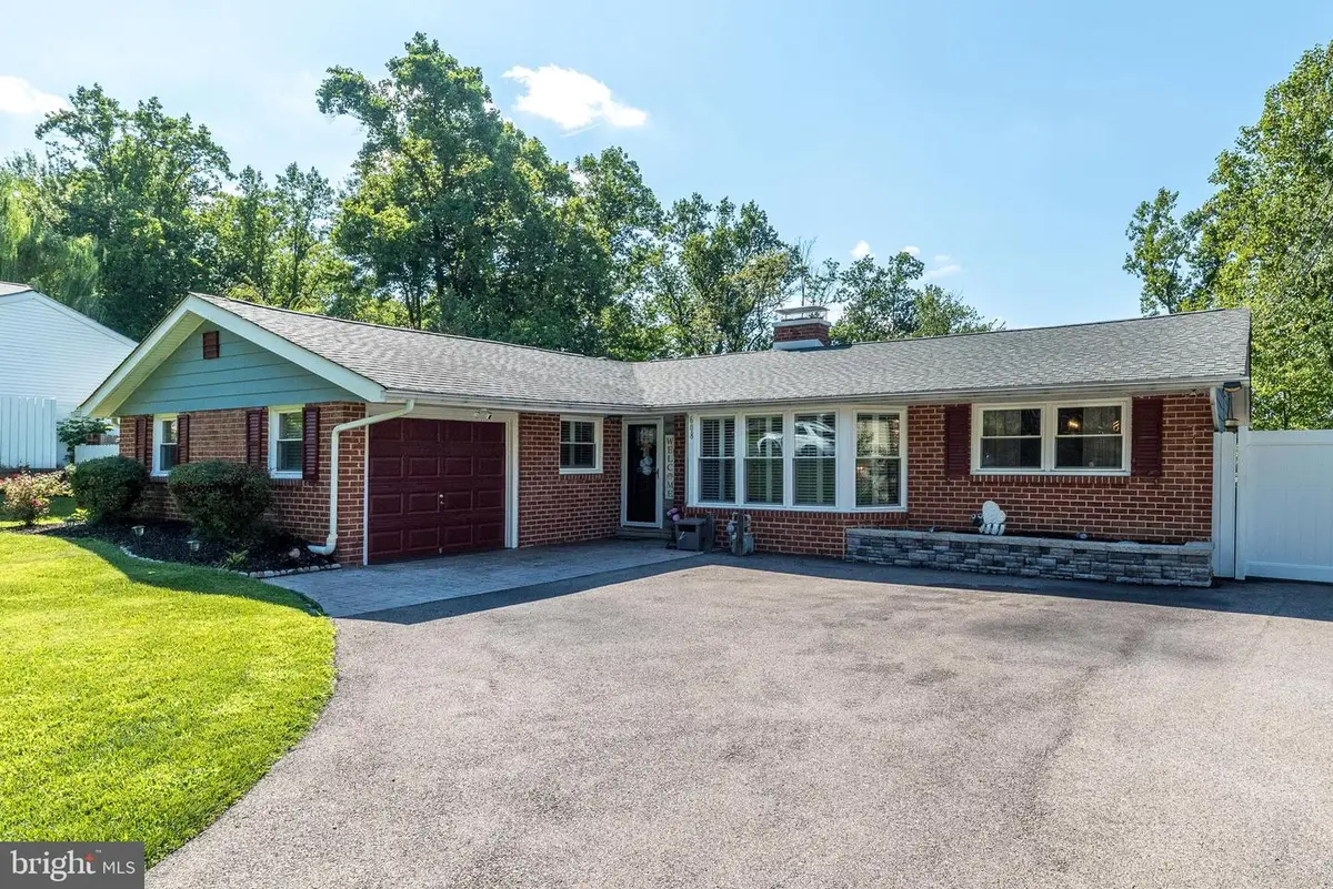 608 Oriole Ln, Dresher, PA 19025 - #1