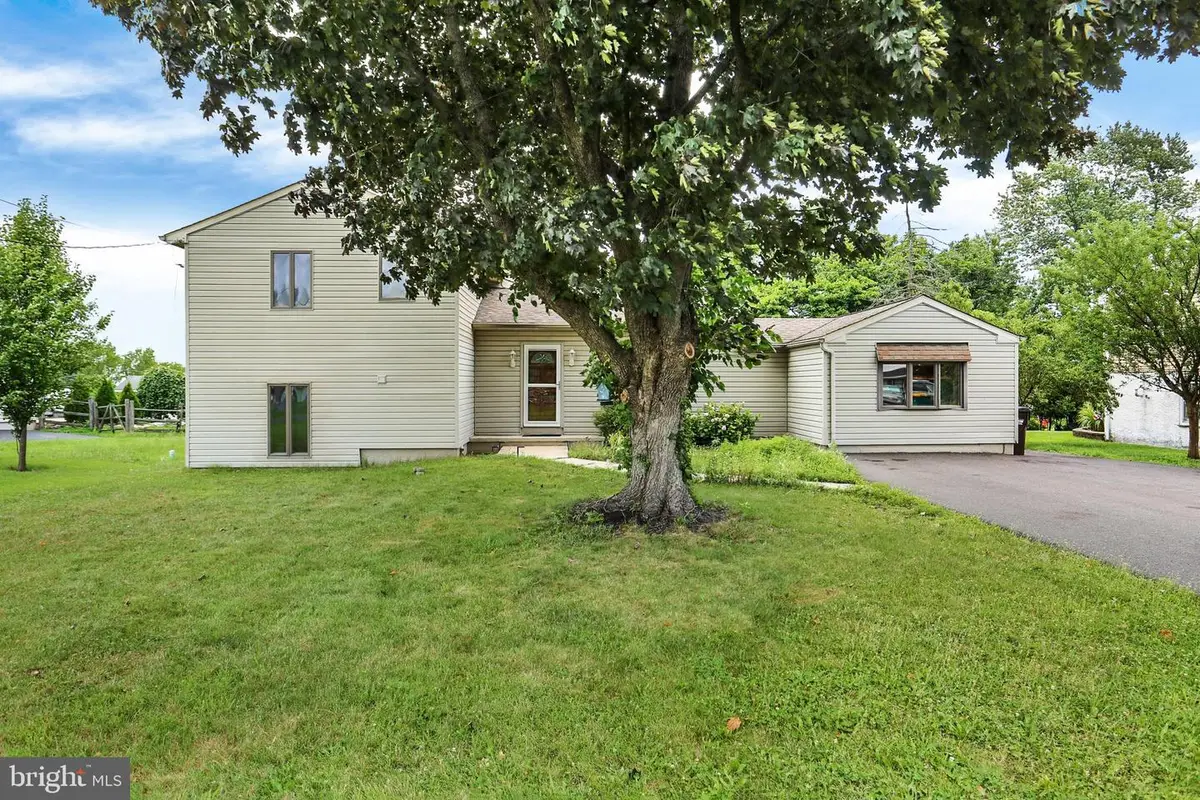 1034 Ethel Ave, Norristown, PA 19403 - #1