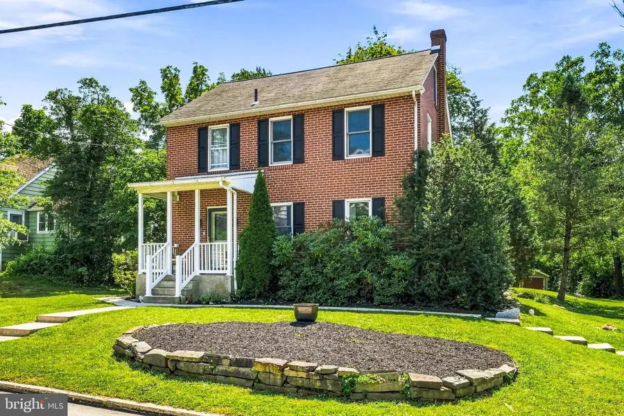 499 Manatawny St, Pottstown, PA 19464 - #3