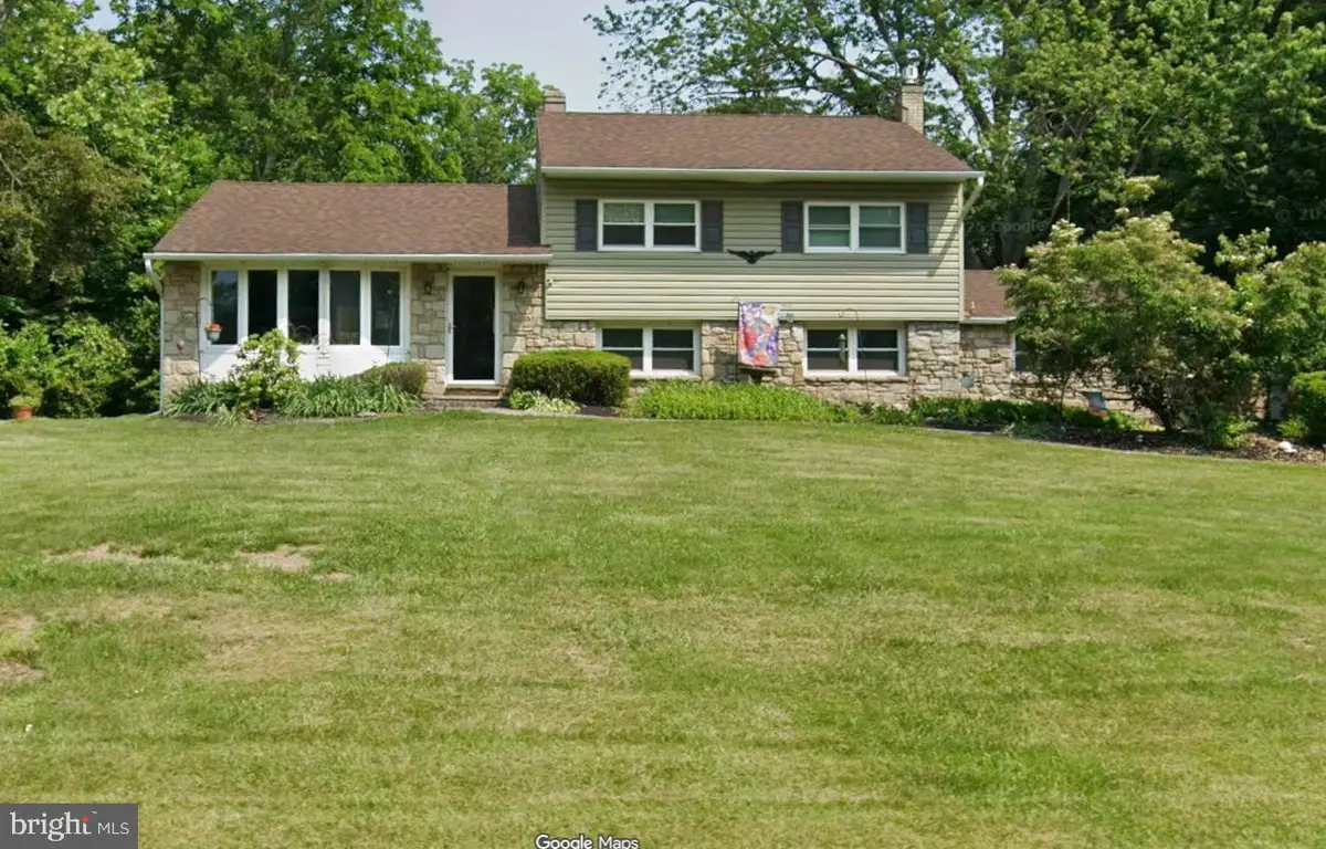 708 Oak Terrace Dr, Ambler, PA 19002 - #1