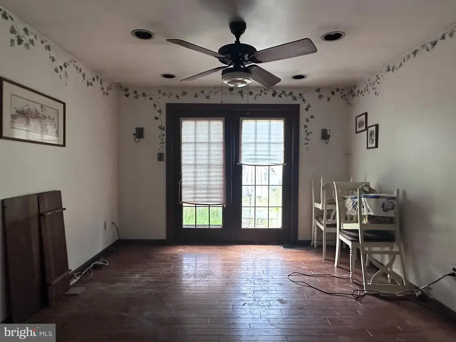 961 Old Huntingdon Pike, Huntingdon Valley, PA 19006 - #2