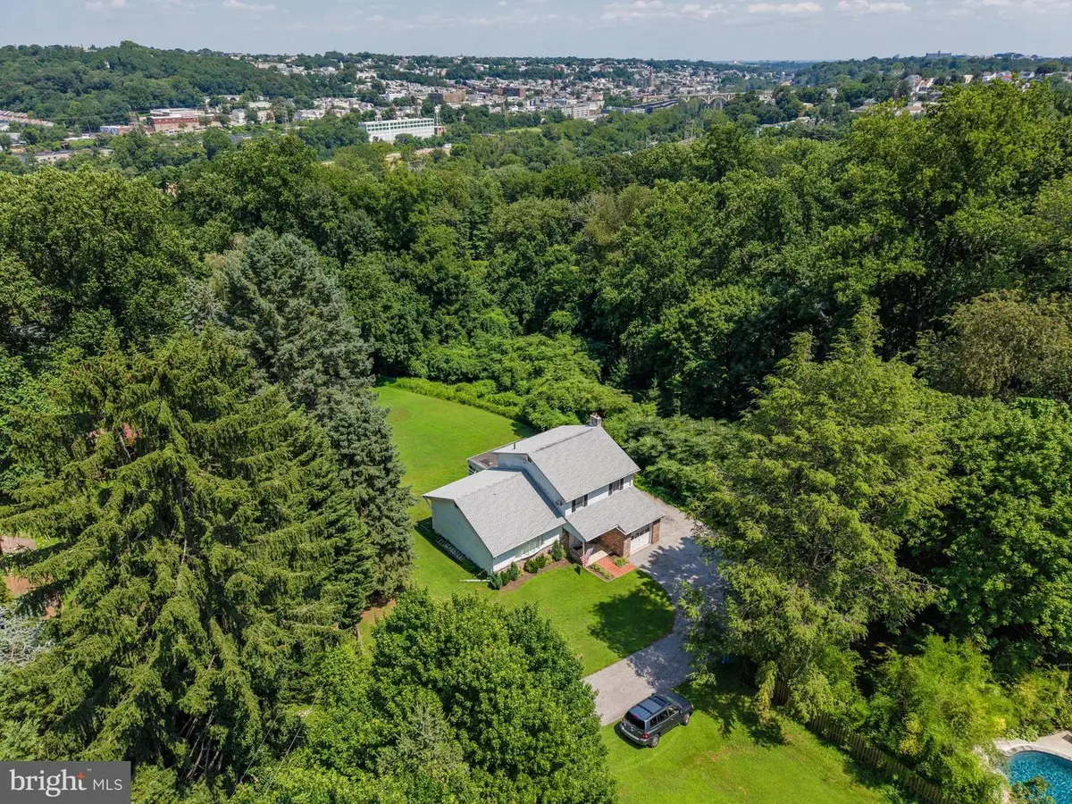 1512 Flat Rock Rd, Penn Valley, PA 19072 - #1