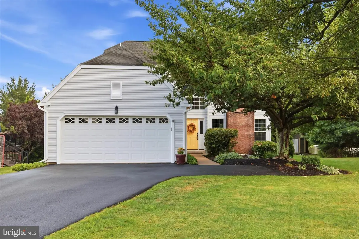 111 Weston Ct, North Wales, PA 19454 - #1