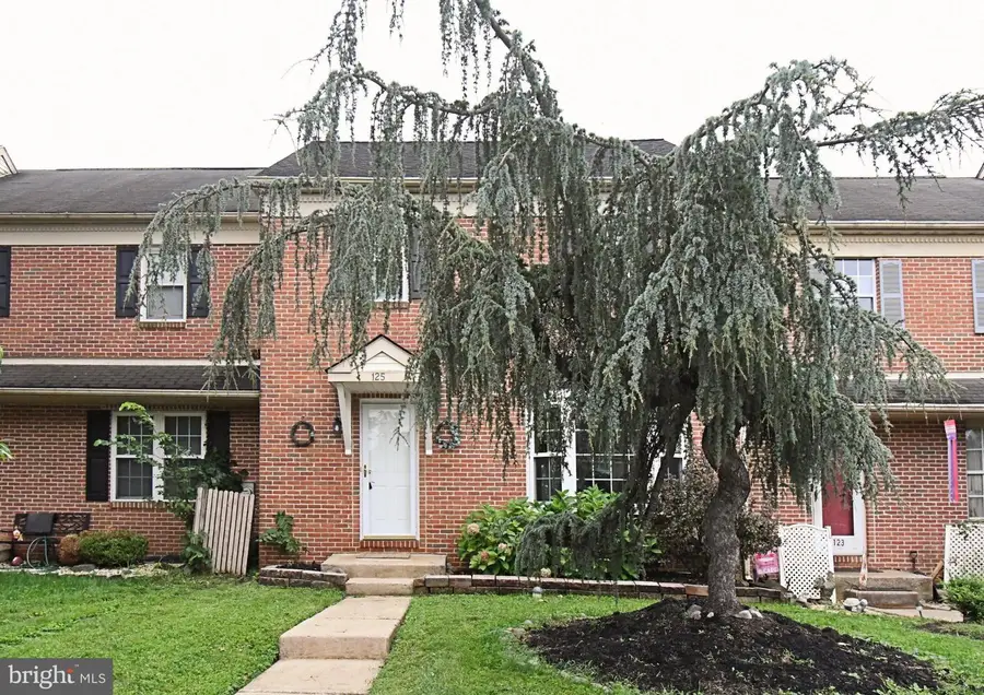 125 Goshen Rd, Schwenksville, PA 19473 - #2