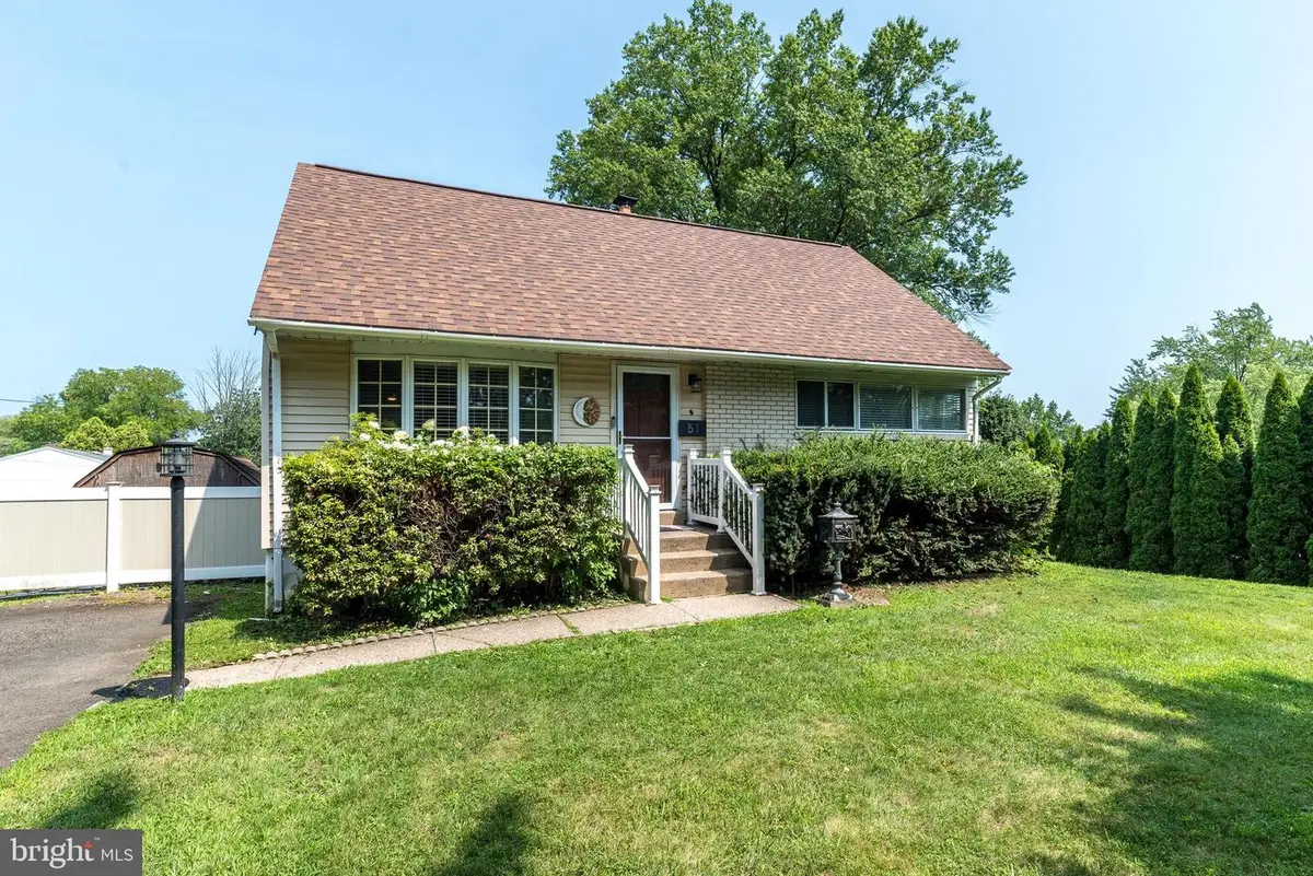 51 Saint Dunstans Rd, Hatboro, PA 19040 - #1