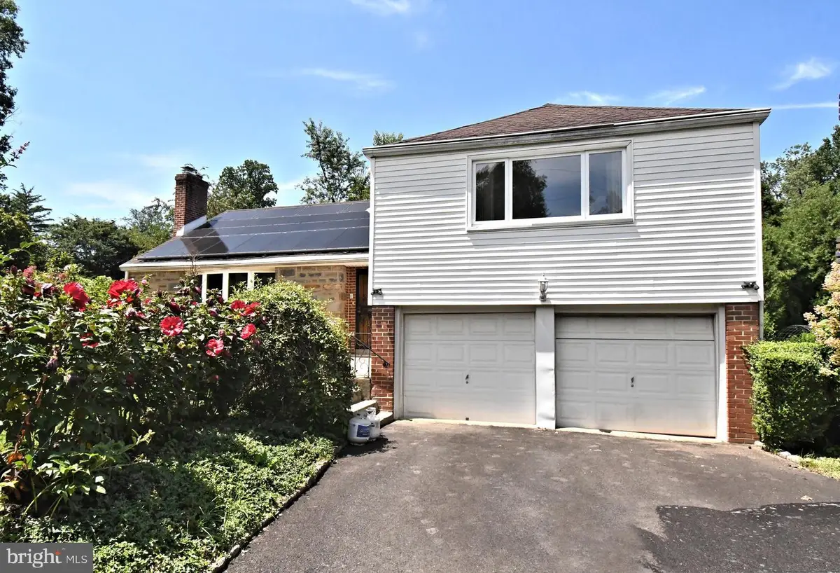 1605 Hillcrest Rd, Glenside, PA 19038 - #1