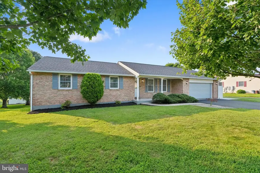 2586 Cherry Ct, Gilbertsville, PA 19525 - #3