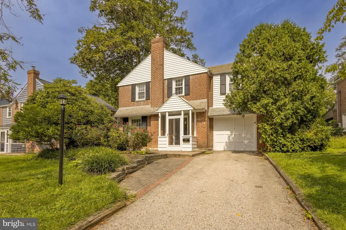 531 Rock Glen Dr, Wynnewood, PA 19096 - #1