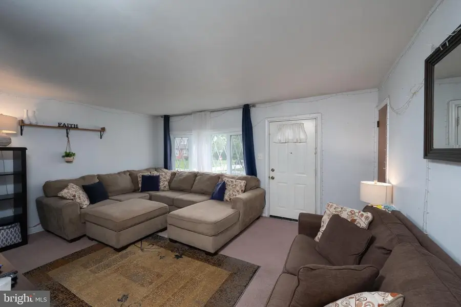 2945 Lincoln Ave, Glenside, PA 19038 - #3