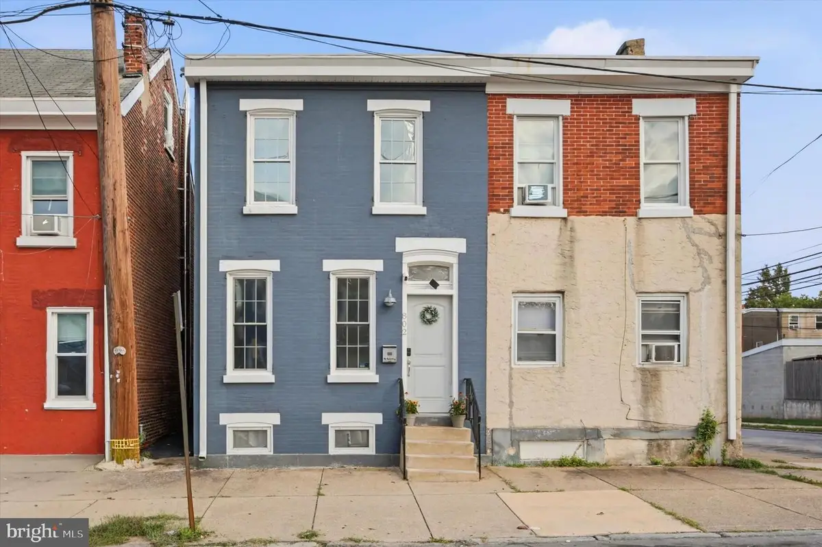 802 George St, Norristown, PA 19401 - #1
