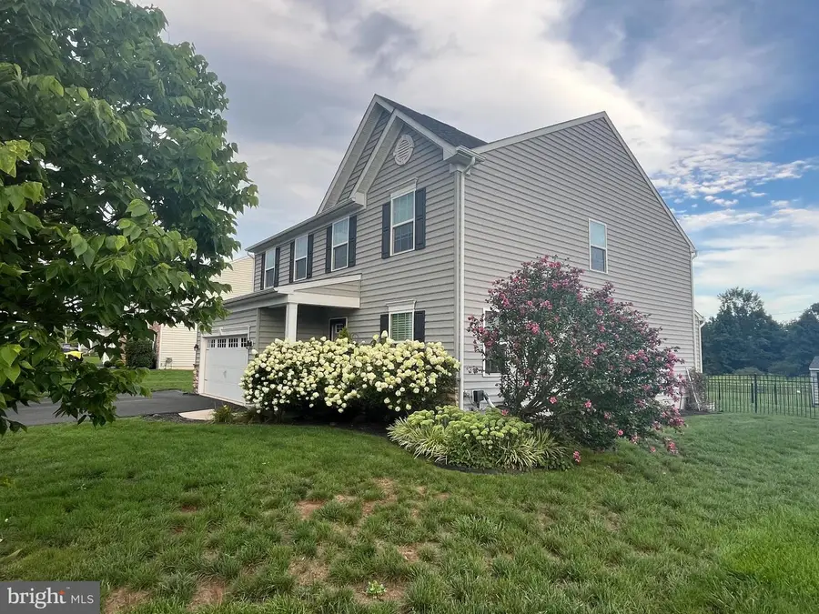 15 Blue Ridge Dr, Gilbertsville, PA 19525 - #2
