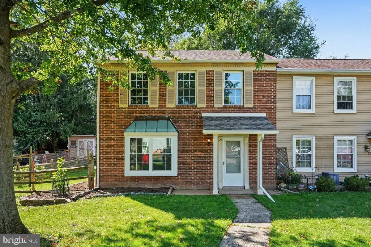 36 Hunt Dr, Horsham, PA 19044 - #1