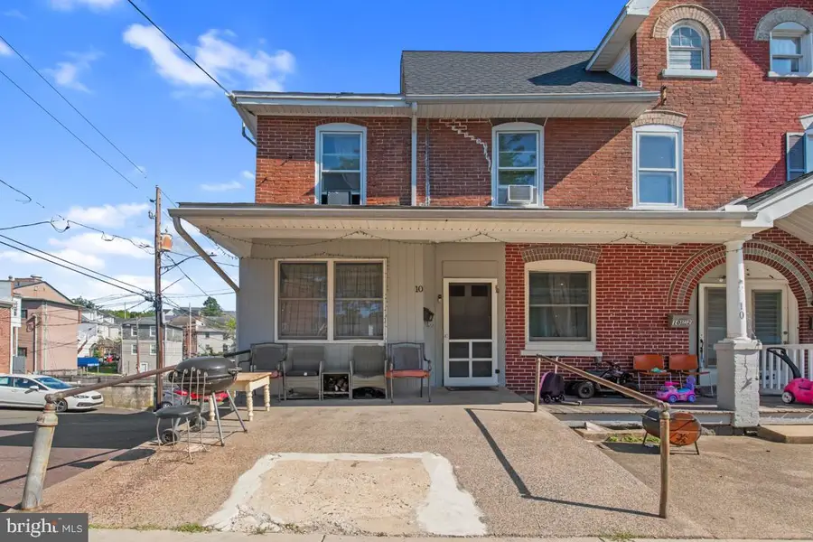 10 Hillside Ave, Souderton, PA 18964 - #2