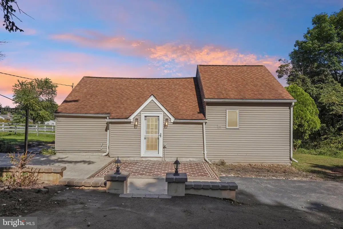 2362 Bergey Rd, Harleysville, PA 19438 - #1