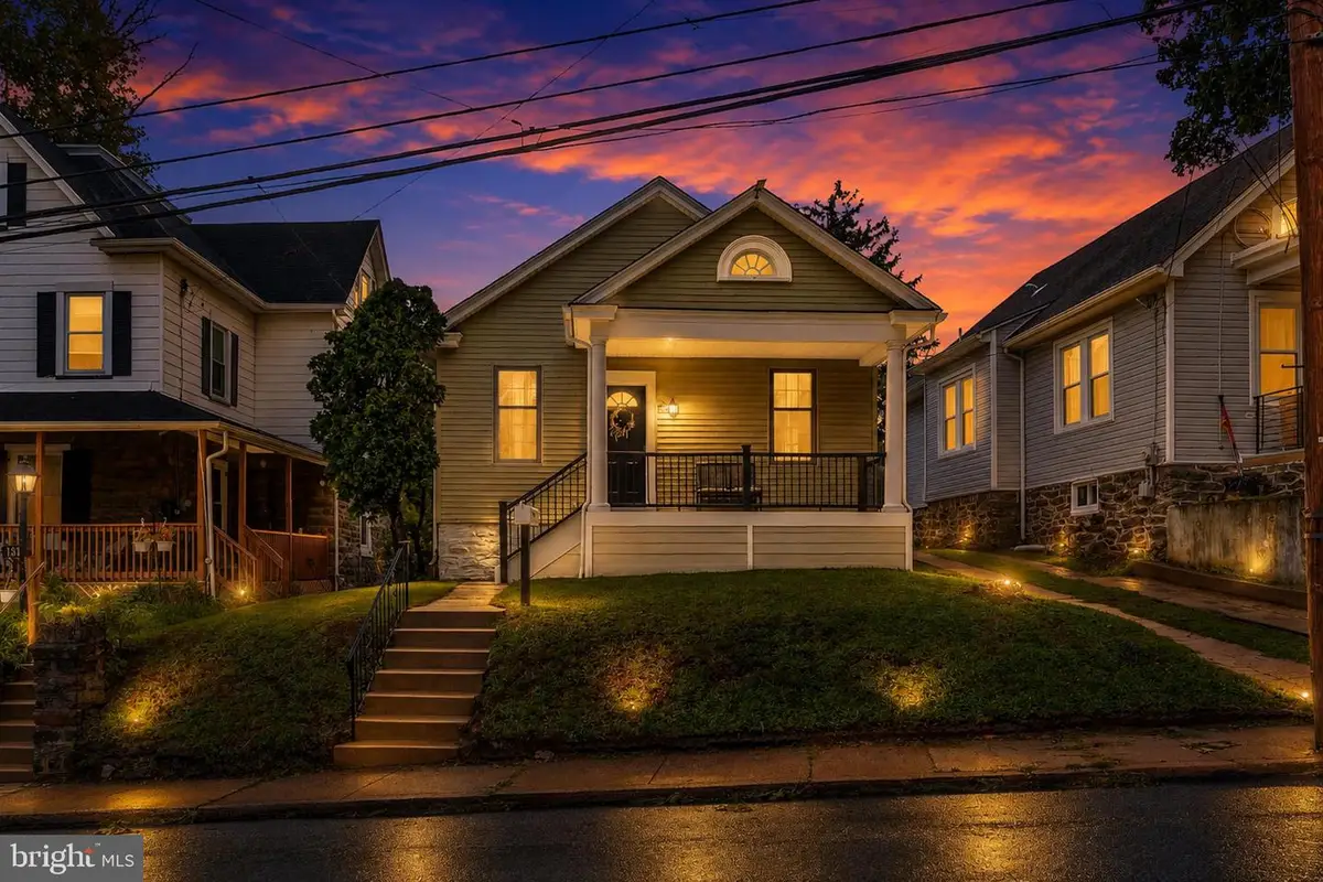 129 Old Soldiers Rd, Cheltenham, PA 19012 - #1