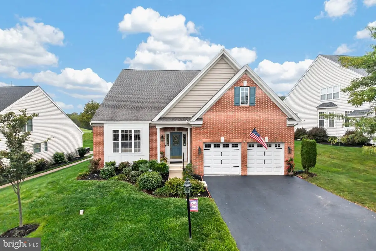 199 Masters Dr, Pottstown, PA 19464 - #1