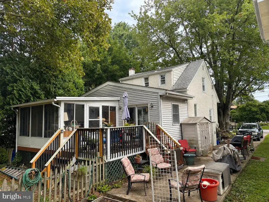 203 Francis Ave, Norristown, PA 19401 - #2