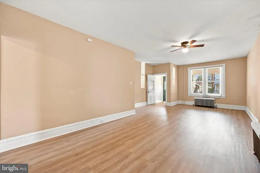 9 W 2nd St, Pottstown, PA 19464 - #3