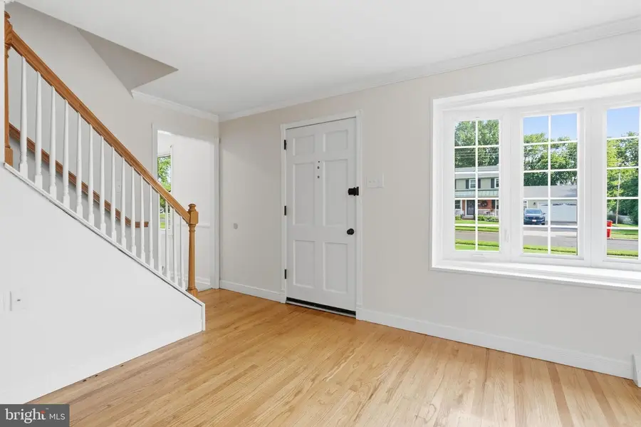 243 Crestview Rd, Hatboro, PA 19040 - #3