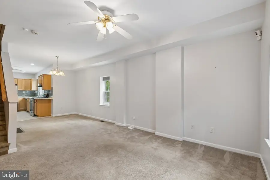 917 Jackson St, Norristown, PA 19401 - #3