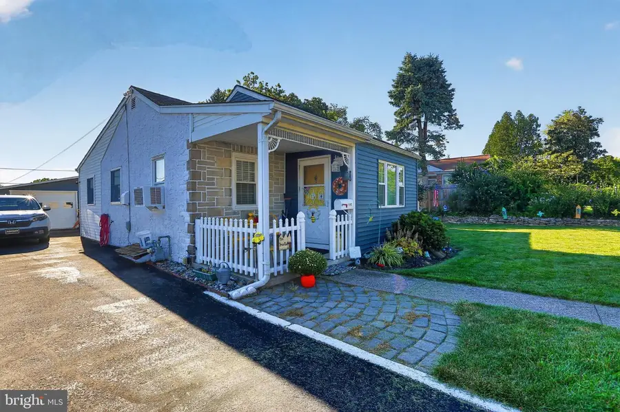 135 Hillview Rd, King Of Prussia, PA 19406 - #3