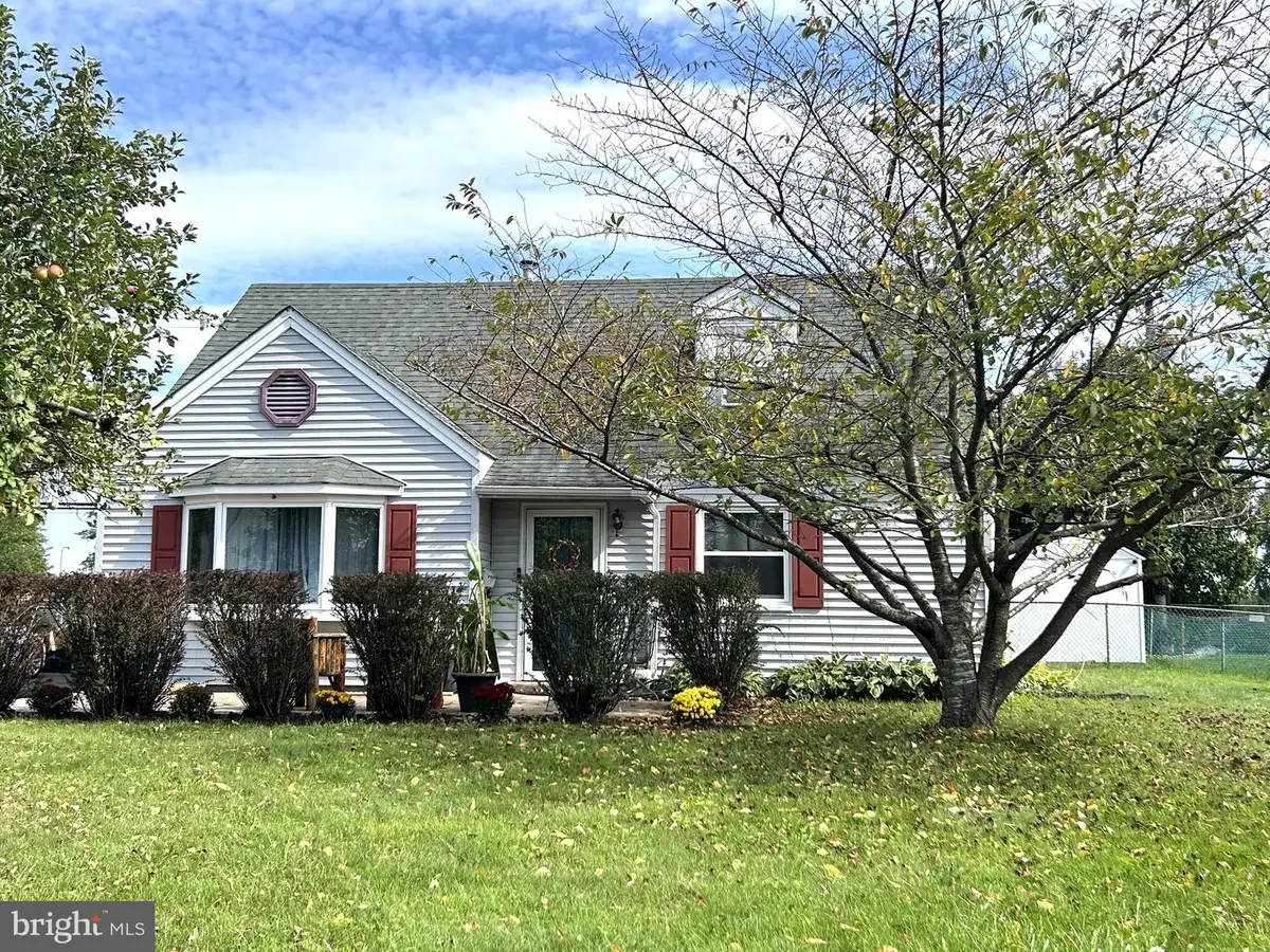 617 Preston Ln, Hatboro, PA 19040 - #1