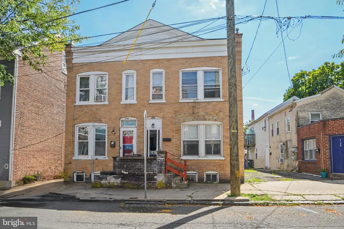 552 King St, Pottstown, PA 19464 - #1
