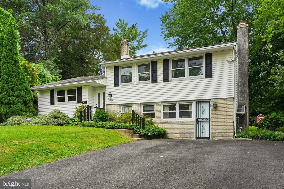 197 Greyhorse Rd, Willow Grove, PA 19090 - #1