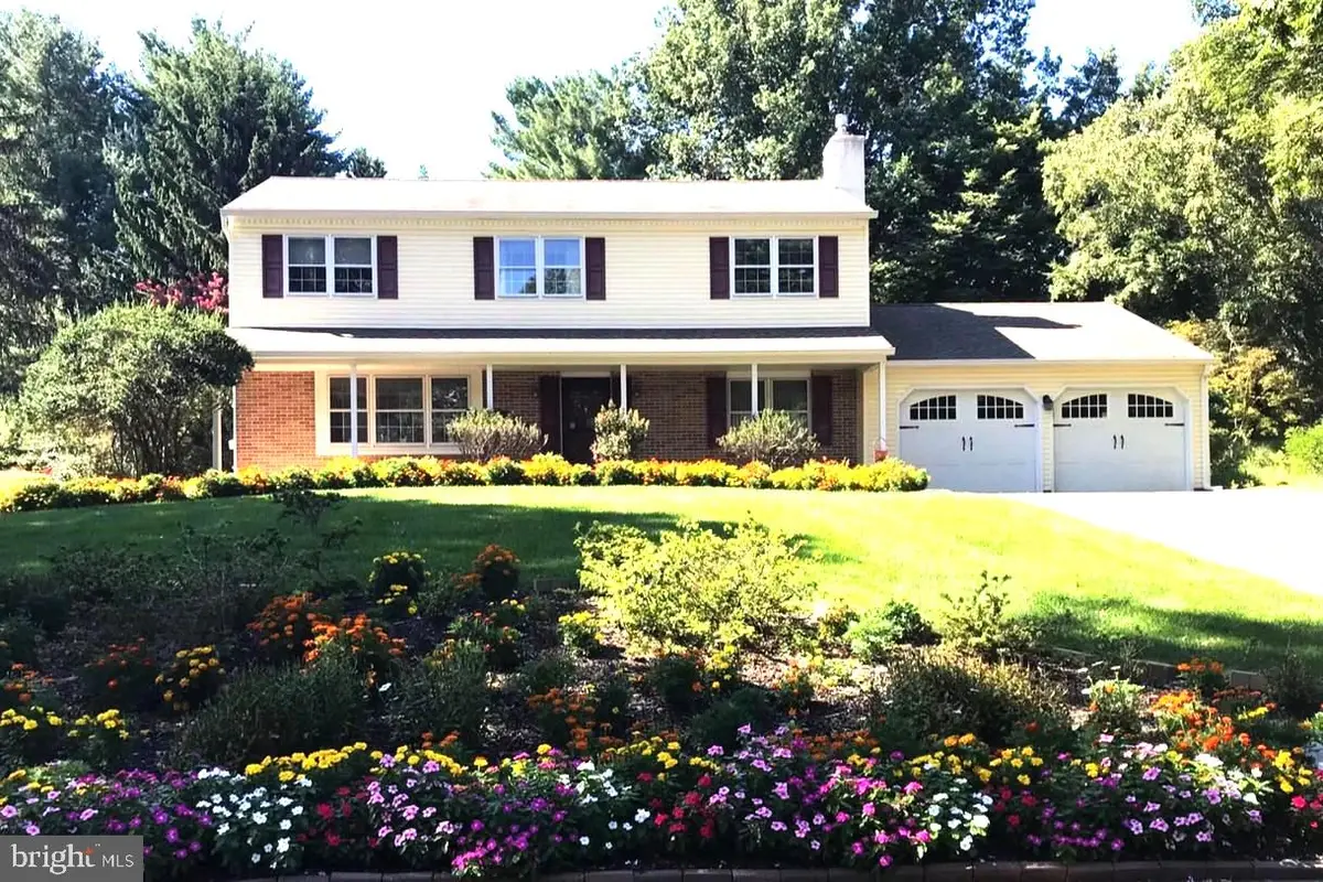 345 Colonial Ave, Collegeville, PA 19426 - #1