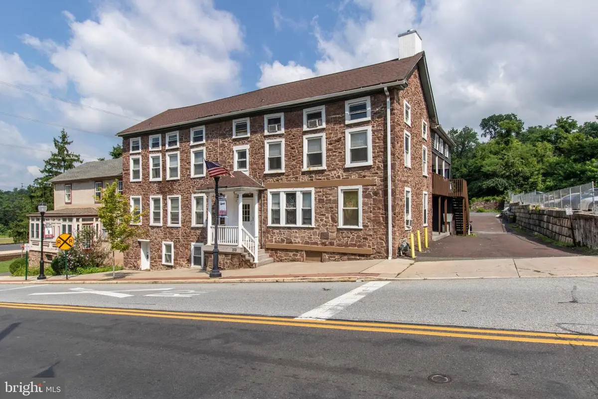 159 Main St, Royersford, PA 19468 - #1