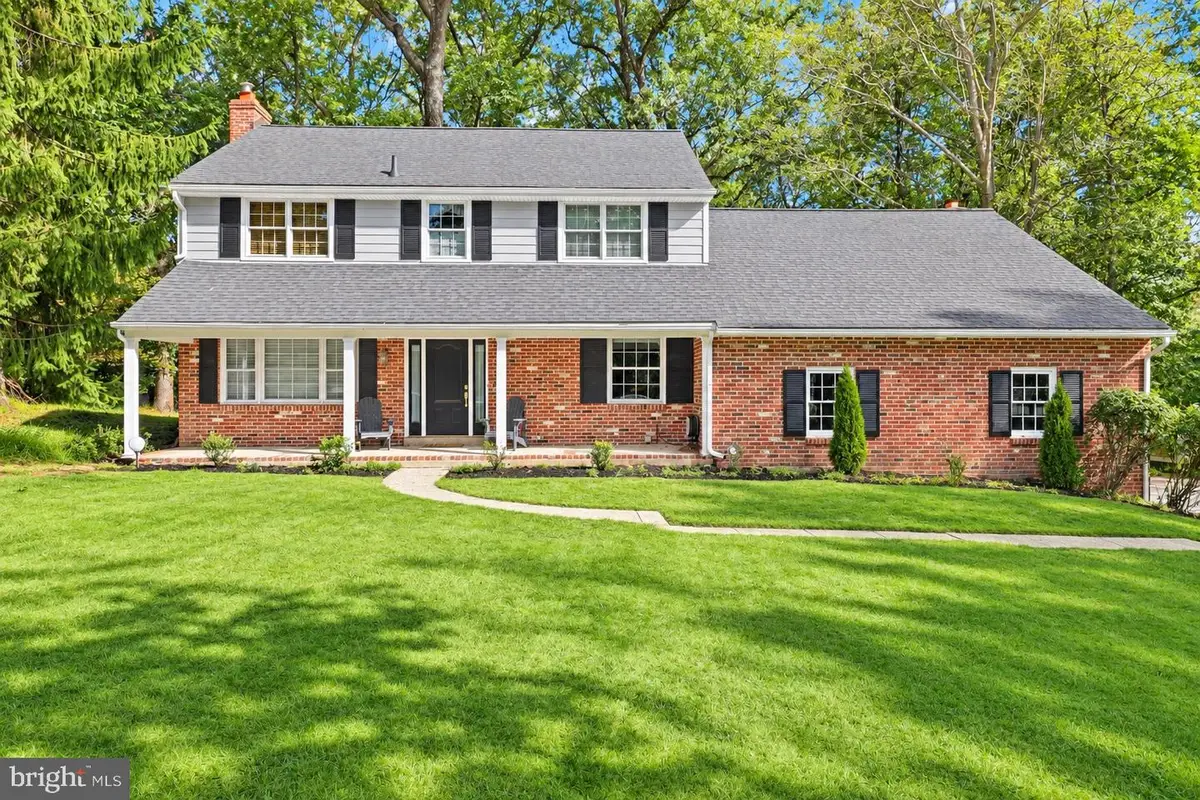 990 Stevens Ln, Wayne, PA 19087 - #1