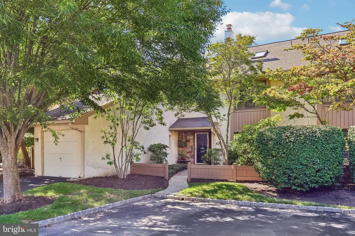 68 Highgate Ln, Blue Bell, PA 19422 - #1
